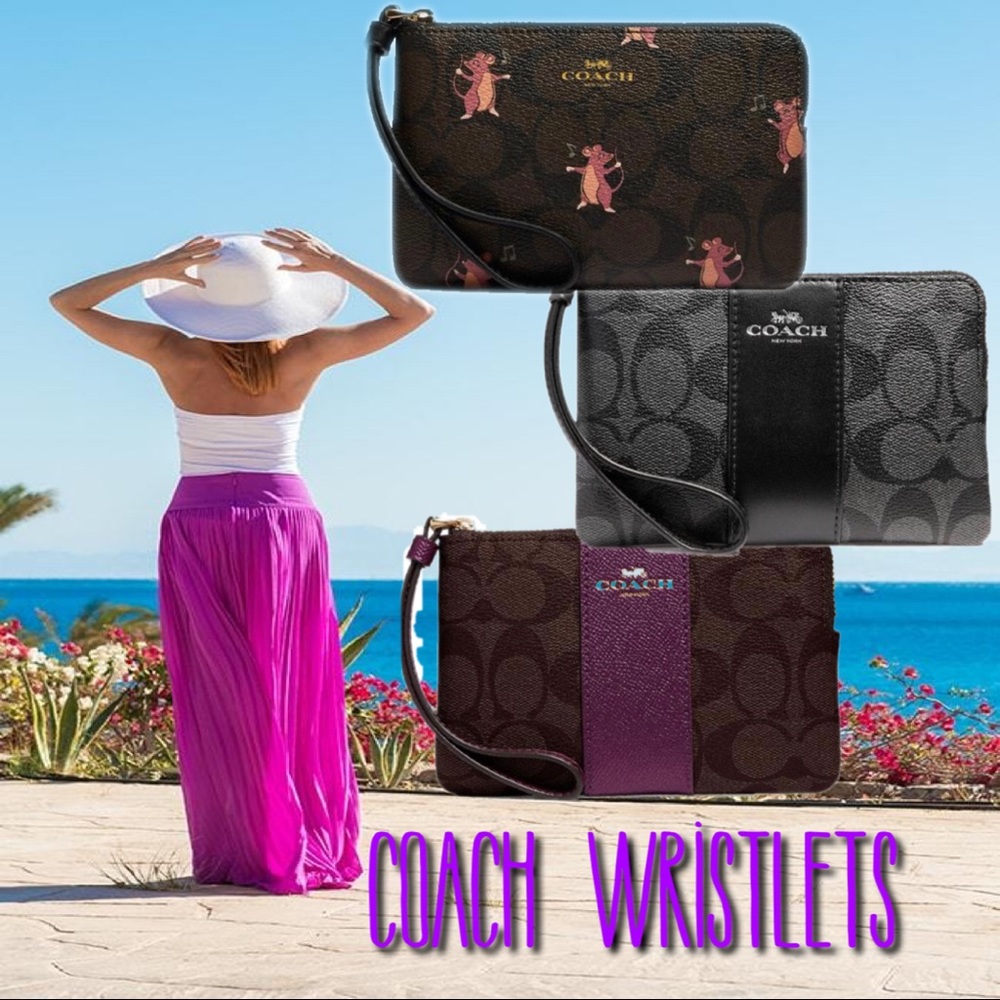 🆕NWT COACH ICONIC WRISTLET / PHONE WALLET